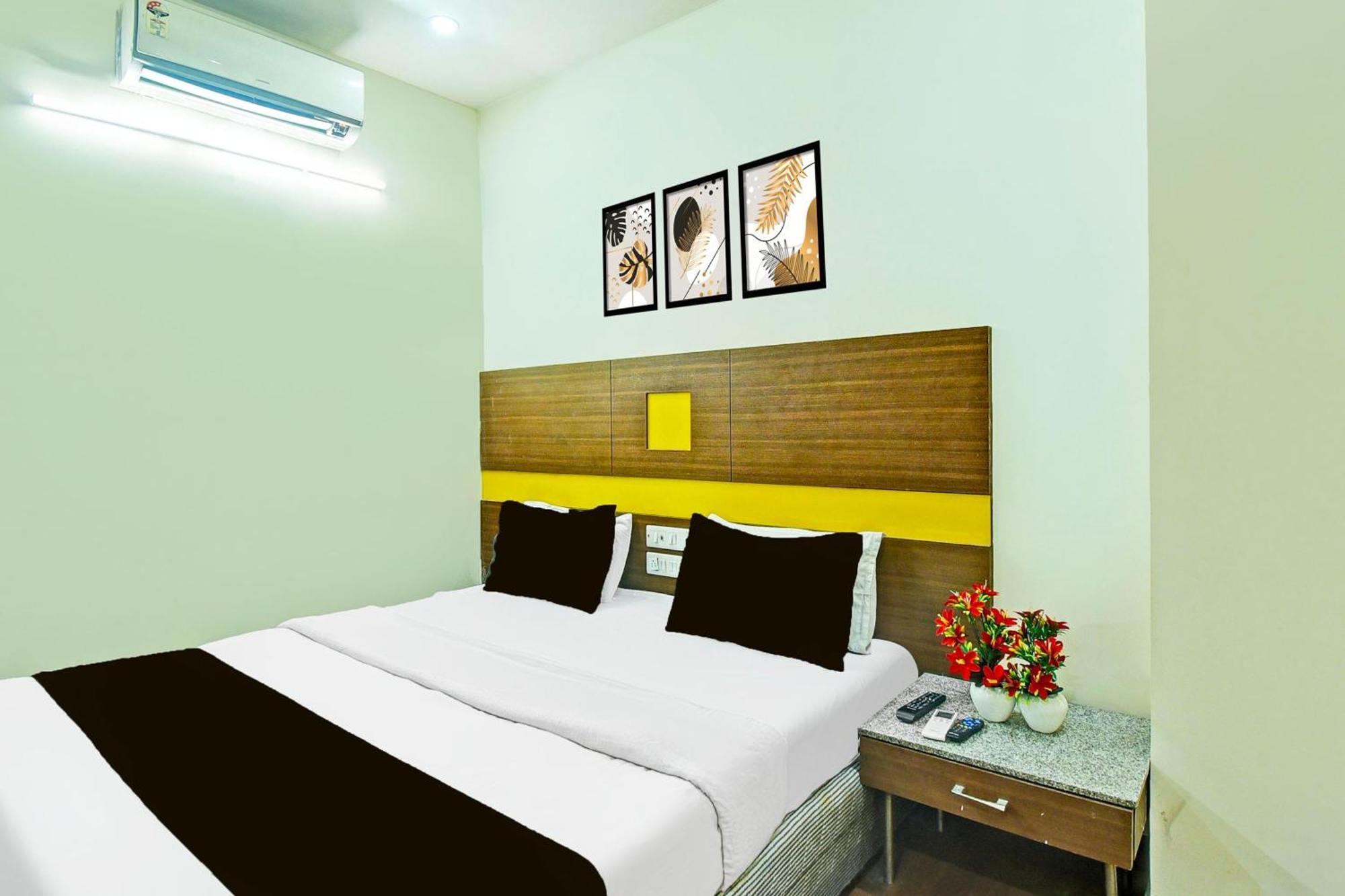 Super Townhouse Amrapali Circle Formerly Hotel Aqua Dzsaipur Kültér fotó