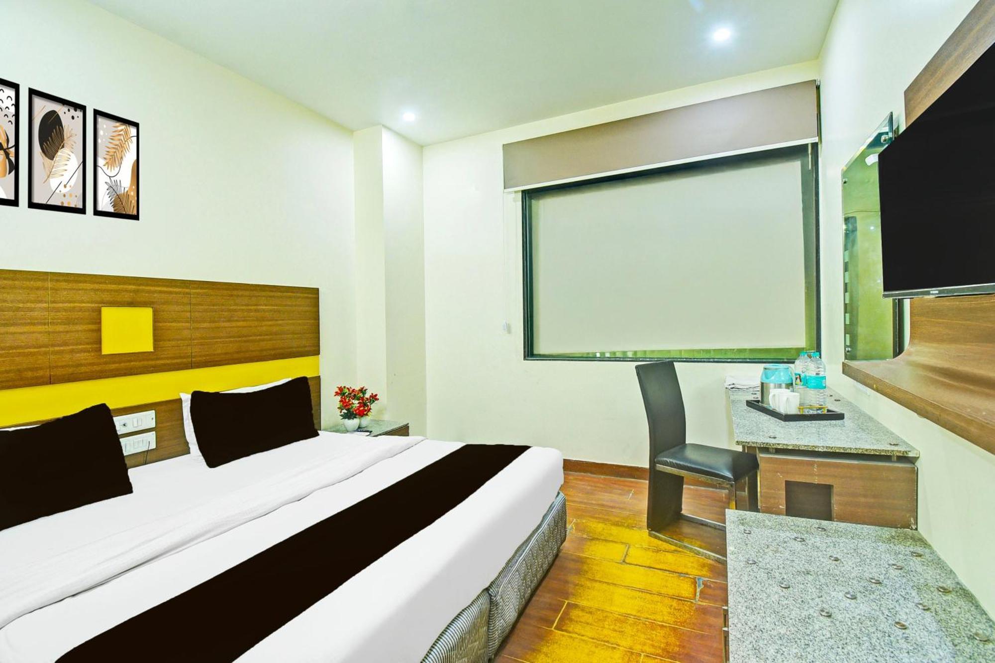 Super Townhouse Amrapali Circle Formerly Hotel Aqua Dzsaipur Kültér fotó