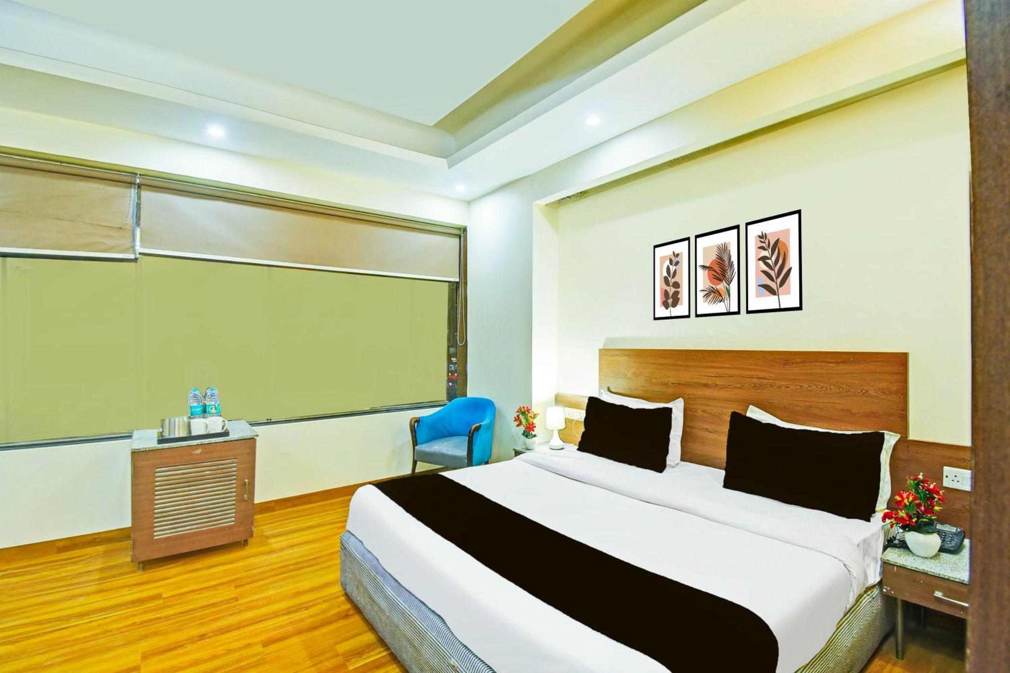 Super Townhouse Amrapali Circle Formerly Hotel Aqua Dzsaipur Kültér fotó